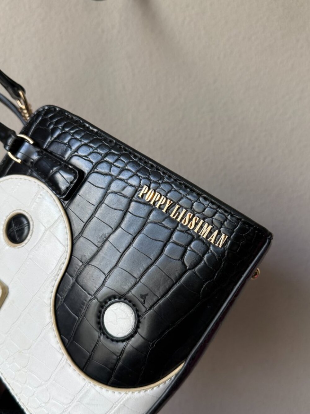 Poppy Lissiman Yin Yang Crikey BB Mini Bag - Picture 5 of 9